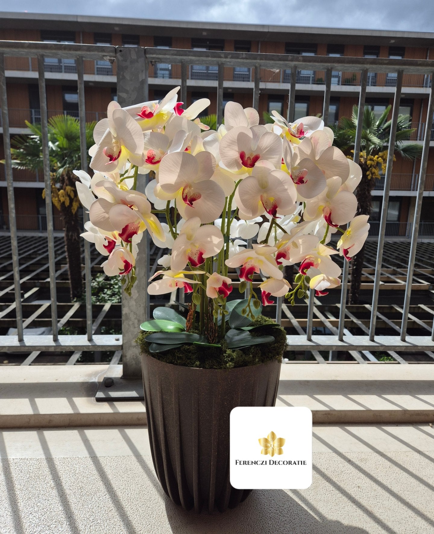 Witte Spiegel Orchideedecoratie
